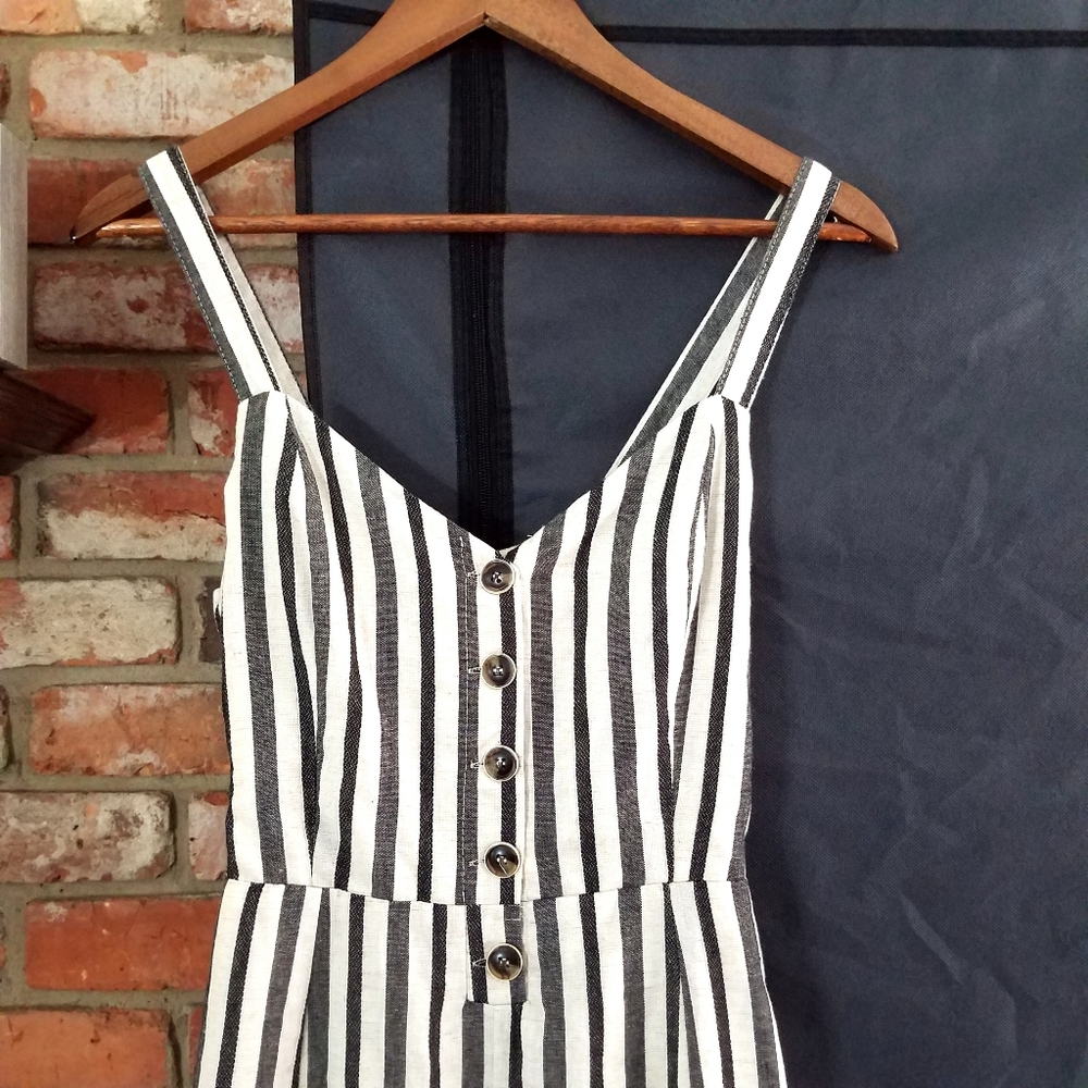 Momni Striped Open Back Tied Jumpsuit - Picture 3 of 8